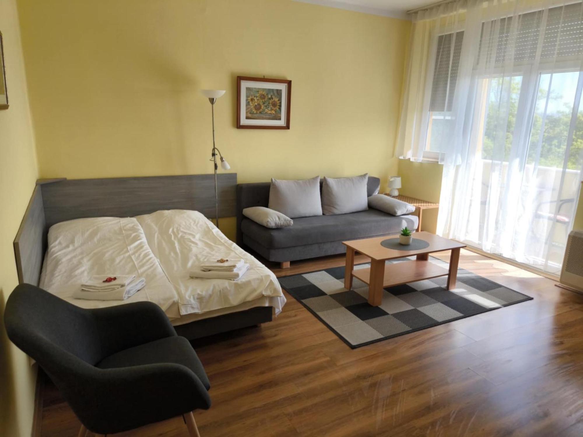 Szeki Apartman Балатонфюред Екстер'єр фото